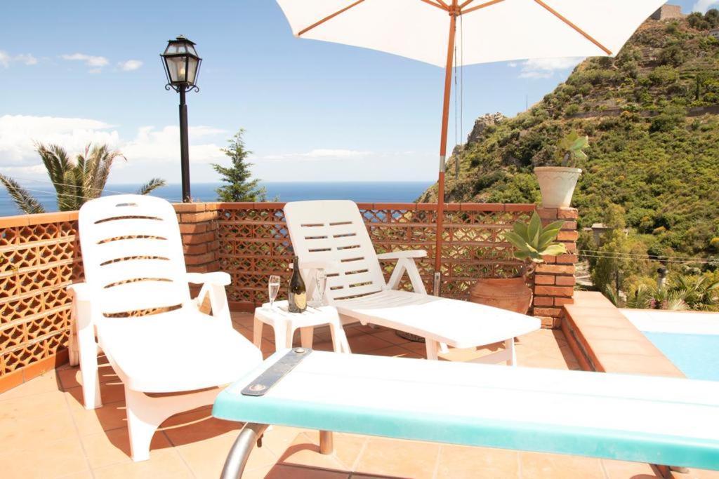 Casa Dei Sogni Taormina Bed and Breakfast Buitenkant foto