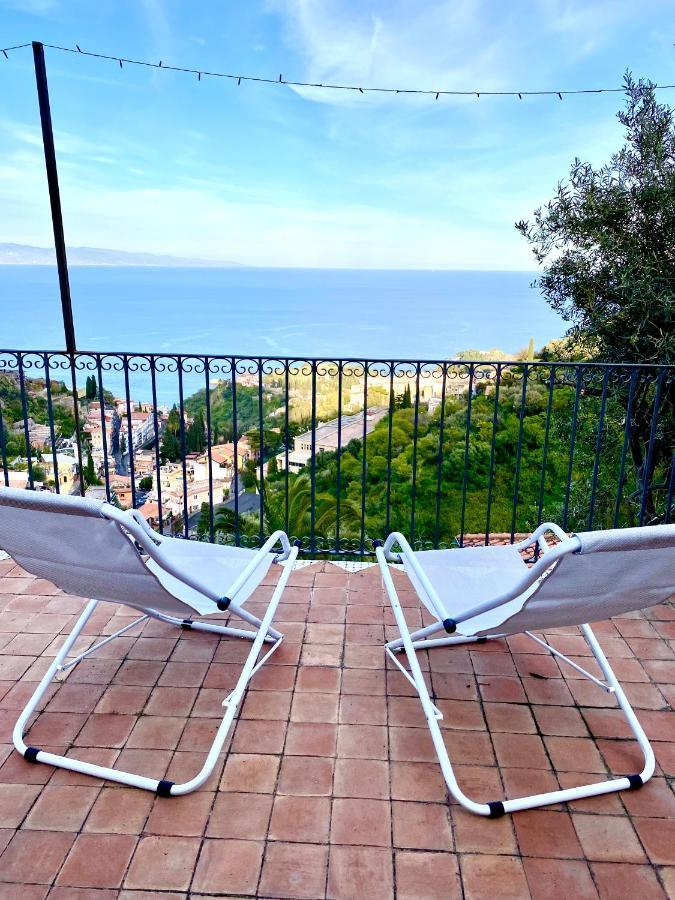 Casa Dei Sogni Taormina Bed and Breakfast Buitenkant foto