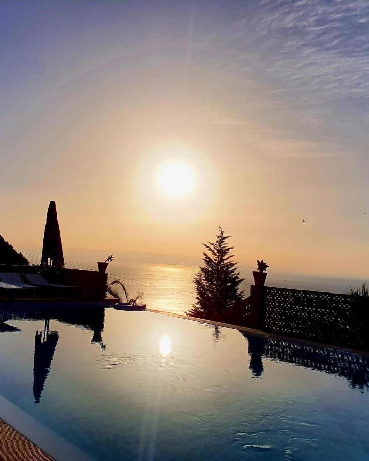 Casa Dei Sogni Taormina Bed and Breakfast Buitenkant foto