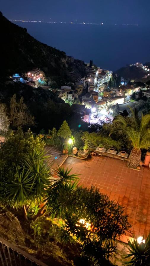 Casa Dei Sogni Taormina Bed and Breakfast Buitenkant foto