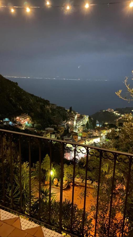 Casa Dei Sogni Taormina Bed and Breakfast Buitenkant foto