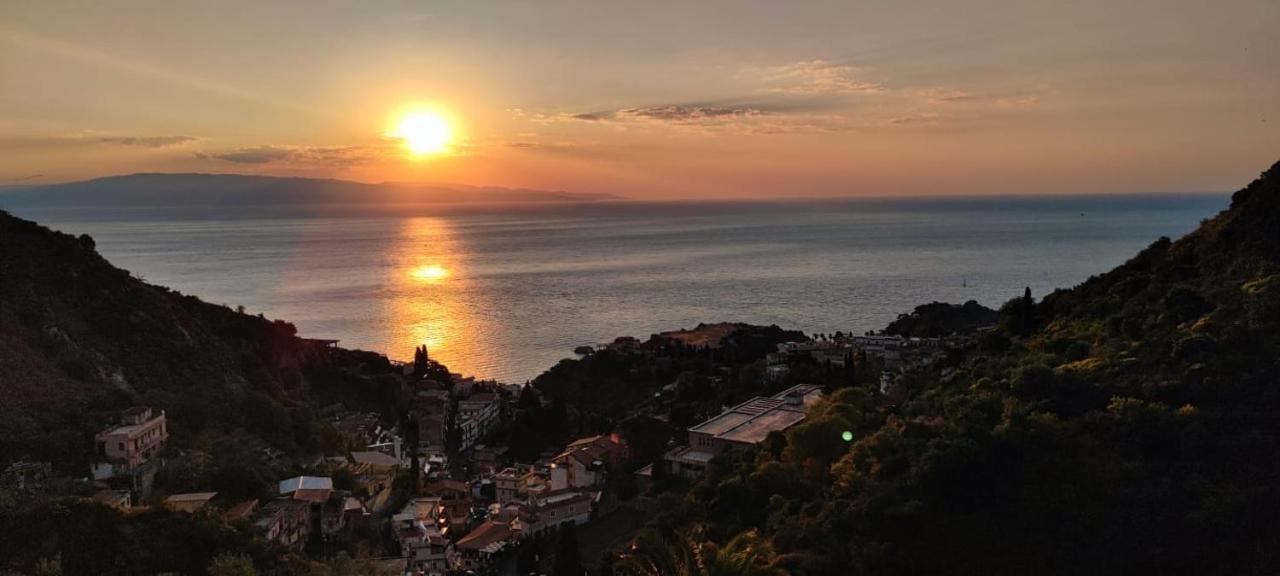 Casa Dei Sogni Taormina Bed and Breakfast Buitenkant foto