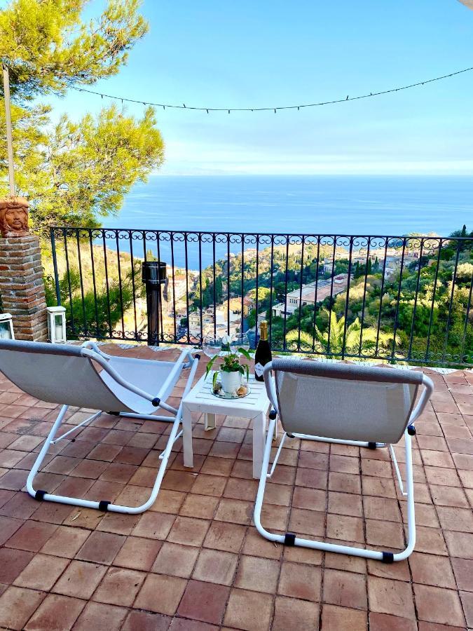 Casa Dei Sogni Taormina Bed and Breakfast Buitenkant foto
